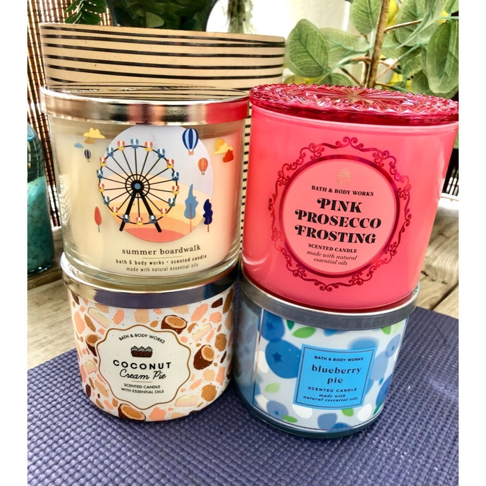 Bath and Body Works candles, 4 all NEW bakery scents